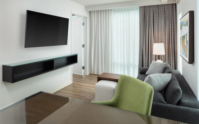 Embassy Suites By Hilton Chattanooga Downtown