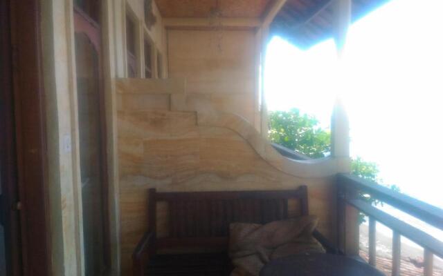 Sunrise Cafe Bungalows