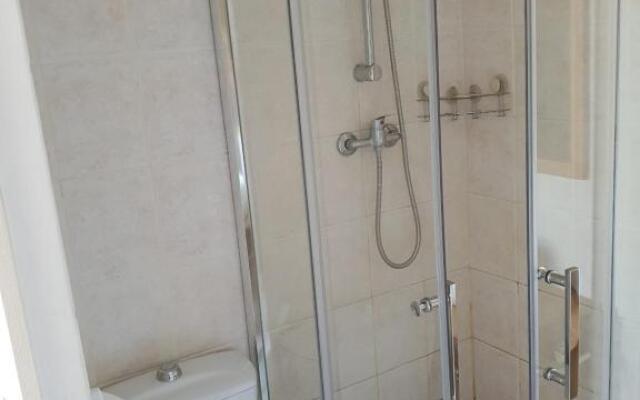 Studio indépendant dans maison individuelle