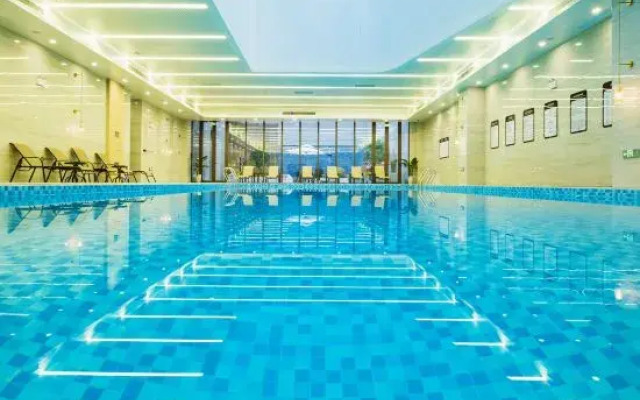Yanhu Hantian Garden Hotel