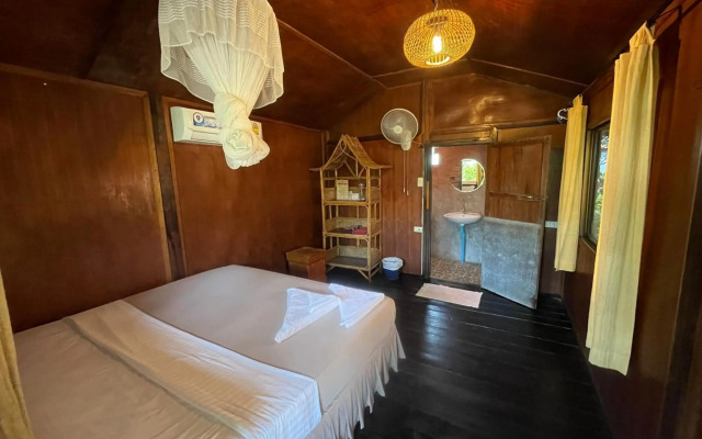 Pen's Bungalow