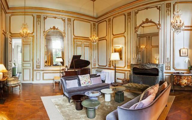 Squarebreak - Hotel Du Duc De Noailles