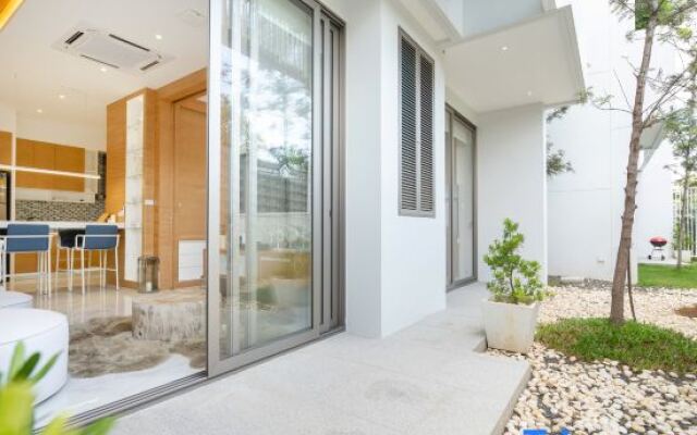 The Residence Pool Villa