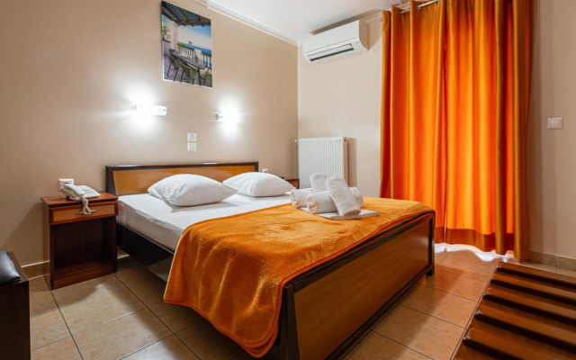 Faros 1 Hotel