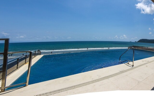 Punta Baler Hotel
