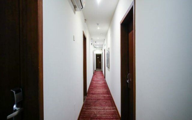 Night Inn Hotel
