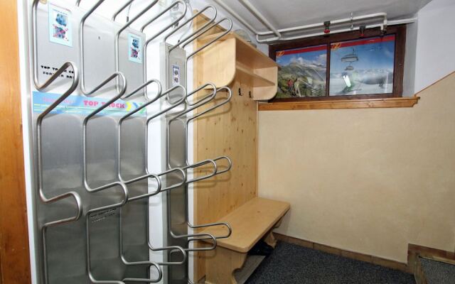 Cozy Apartment in Zell am Ziller With Balcony