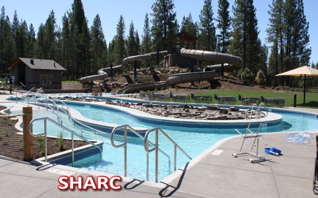 Fairway Village Condominiums