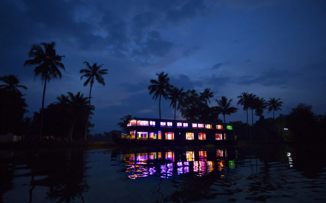 Kerala Luxury House Boat