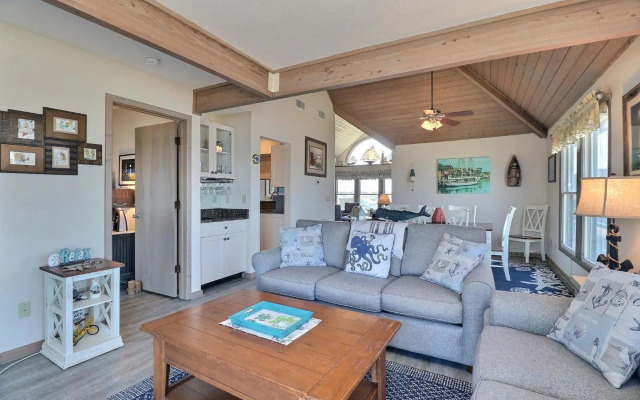 SCR3B - Scrimshaw Penthouse
