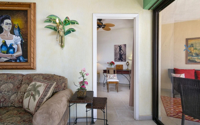 Casa Frida Massive Condo Sleeps up to 12!