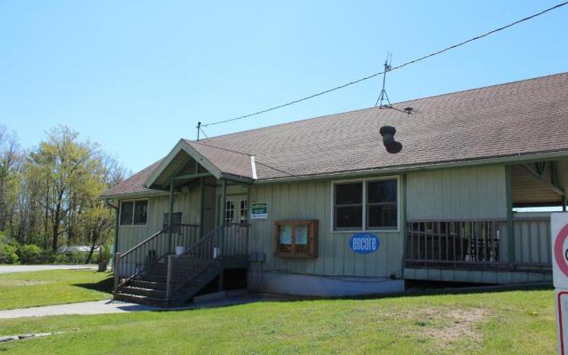 Tranquil Timbers Cabin 11