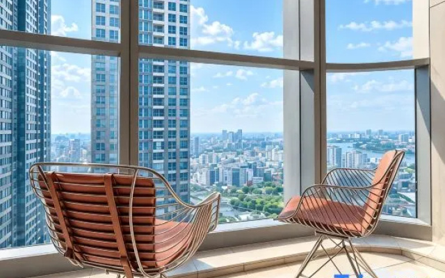 The Suite Landmark City View – Balcony – Ho Chi Minh City