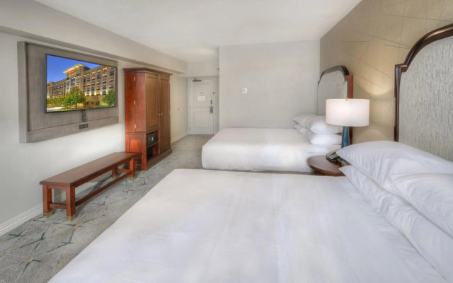 Sheraton Baltimore Washington Airport Hotel - BWI