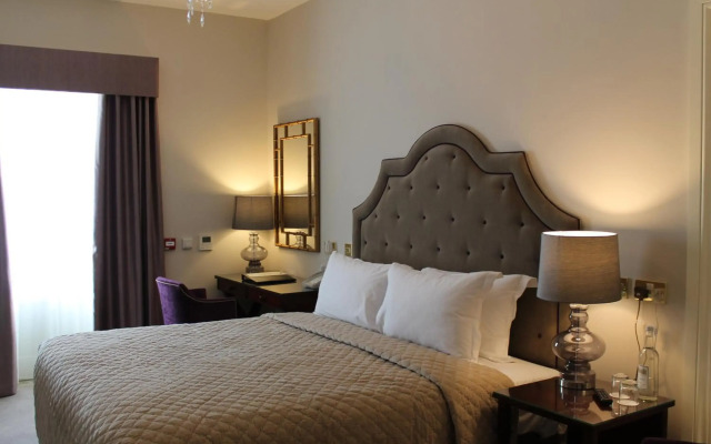 Rushton Hall Hotel & SPA