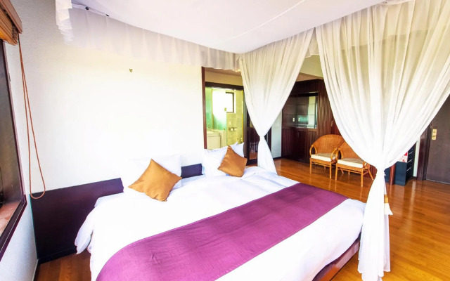LiVEMAX AMMS CanNa Resort Villa