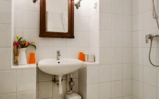 Hunyadi 4 Apartment I.