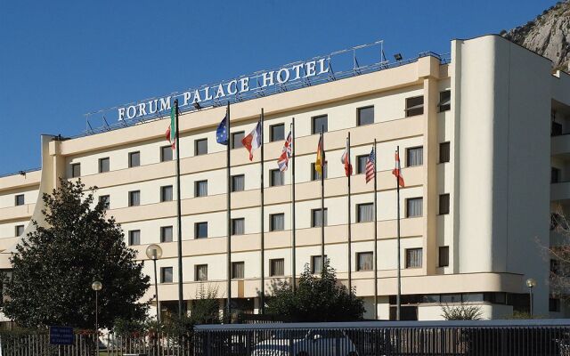 Forum Palace Hotel