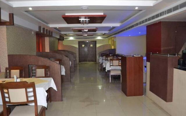 Hotel Grand Elite