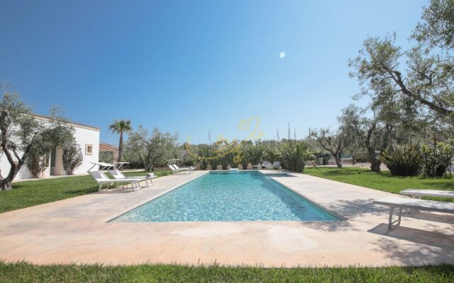 TD Dimora del Giglio with Organic Garden with Pool