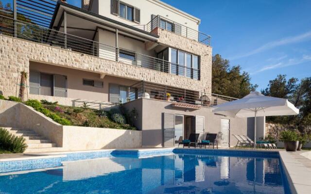 Villa IVA, 3lovelyvillas