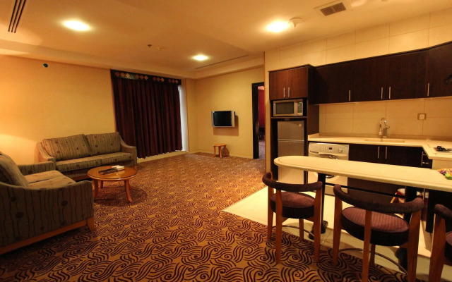 Awaliv International Hotel