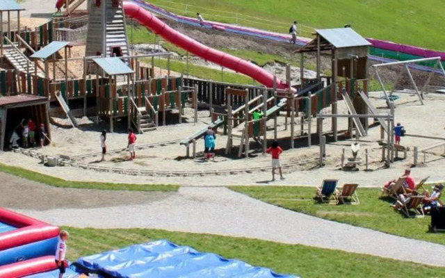 The Seefeld Retreat - Central Family Friendly Apartments - Mountain Views