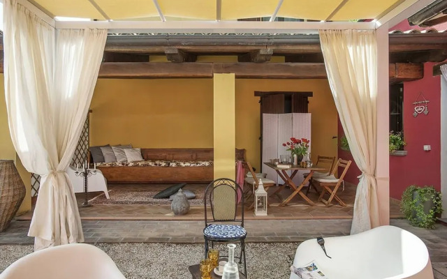 Casale Degli Ulivi 12 by Marche Holiday Villas