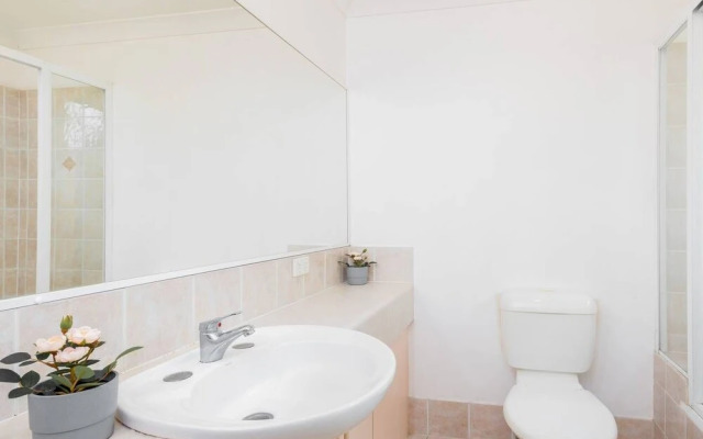 Relax Open View Townhouse for Family Qca018