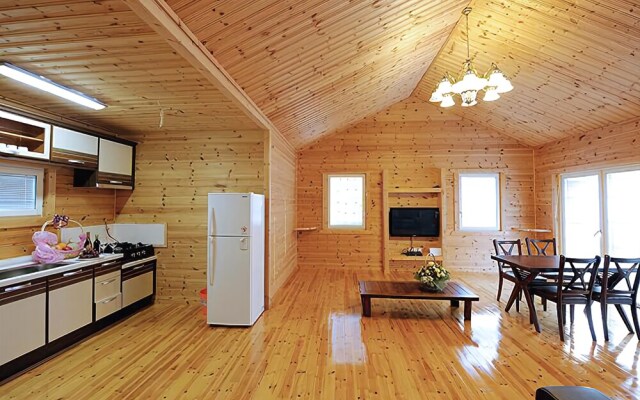 Jejudaeseong Rest Village Pension