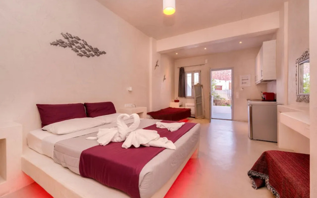 The Muse Of Santorini - Jacuzzi Suites