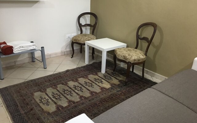 Pisa Suites Apartments