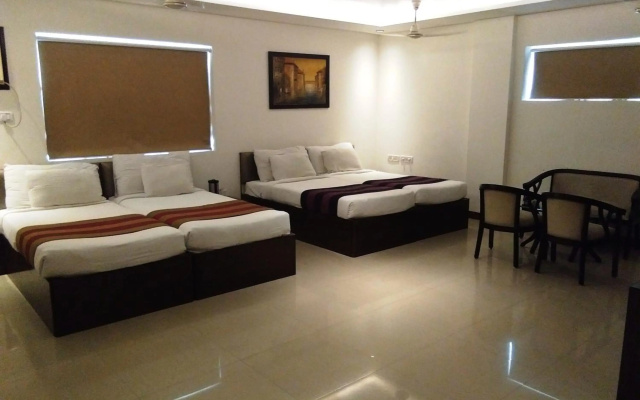 Hotel Karan Vilas – Guest Rooms – Agra