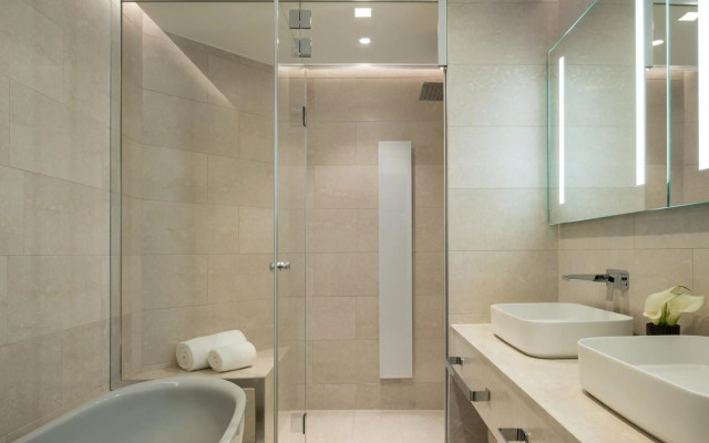The Ritz-Carlton, Hotel de la Paix, Geneva