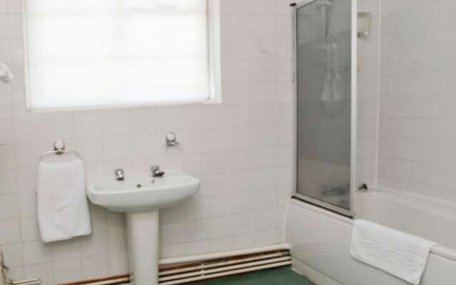 The Tree Hotel at Iffley