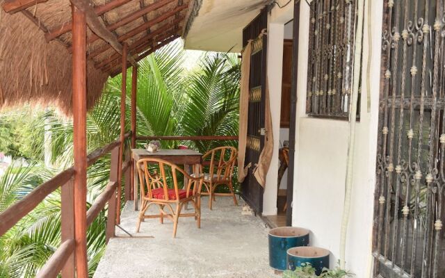 Camping Hostal El Árbol de la Vida