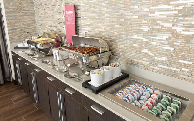 Hampton Inn & Suites Dallas Downtown