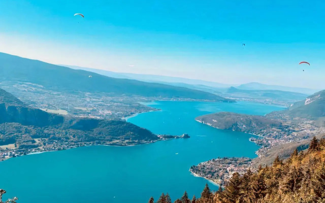 AU COEUR DU GOLF **, Giez, proche Lac d' Annecy