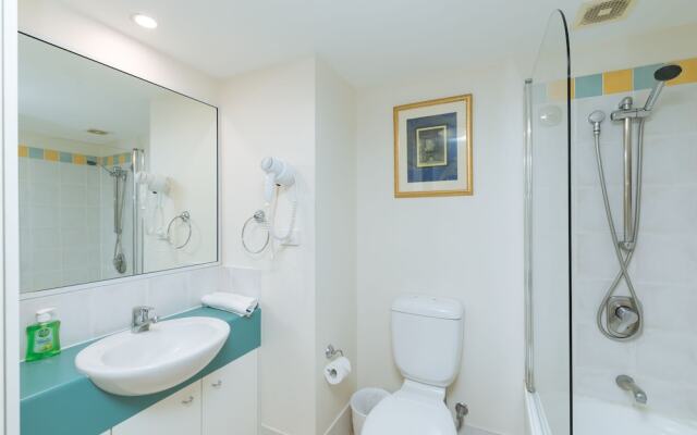 Airtrip Apartment on Edmonstone St