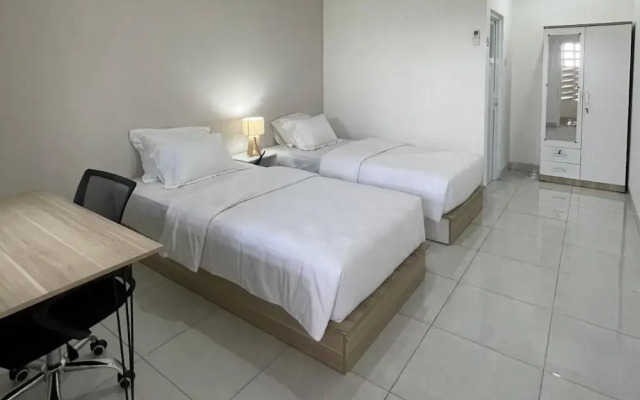9 Residence Guesthouse Syariah Cilandak