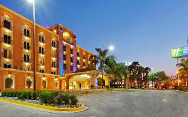 Holiday Inn Express Monterrey Galerias, an IHG Hotel