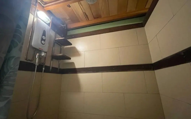 OYO 90368 Jono's Place Guesthouse