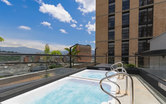 Metropolitan Living by HOUSY