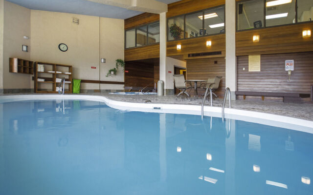 Bronze Tree Condominiums by Mountain Resorts