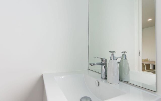 Mobile Home Septarian 2