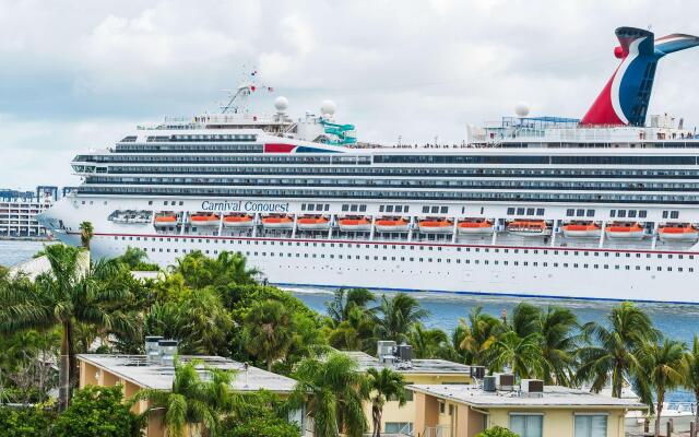 Hyatt Place Fort Lauderdale Cruise Port & Convention Center