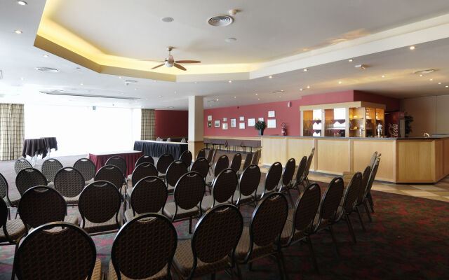 Van Der Valk Hotel Charleroi Airport