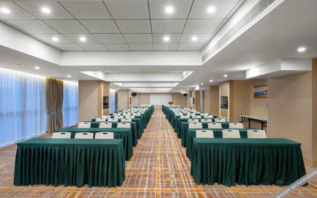 GreenTree Inn Hotel (Hi-tech Industrial Park Branch)