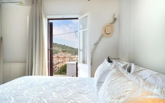 Gaios Hill Studio in Gaios