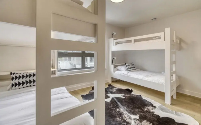 202 Verbier Building 13